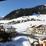 アパート App Steenbok 516 Kleinwalsertal ミッテルベルク